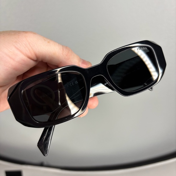 Prada Sunglasses - PR17WS - Picture 1 of 14